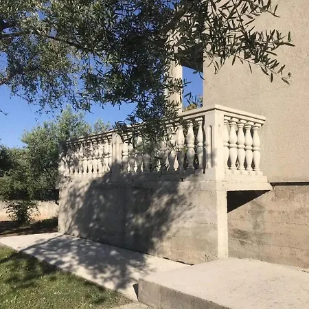 With A Parking Space - Diklo, - 20851 Задар